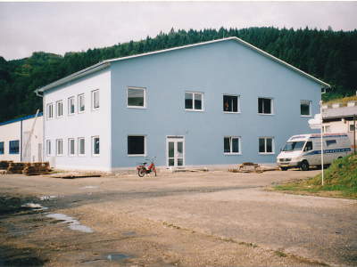 2001, construction of an administrative building in Šebešťanová
