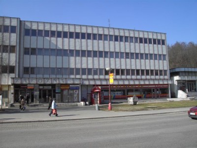 1997, het tweede hoofdkantoor van het bedrijf – gehuurde ruimten in het NF-gebouw 